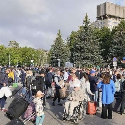 Около 1000 души са блокирани на ГКПП Нарва 1 в Естония
