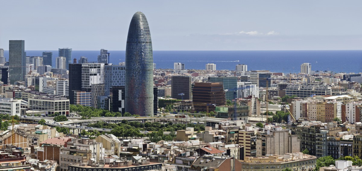 Барселона, един от най-посещаваните градове в Европа, възнамерява да забрани