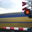 Влак удари джип на жп прелез във Великотърновско