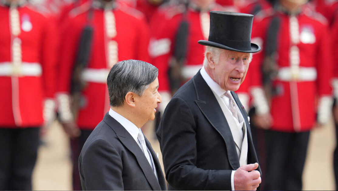 Крал Чарлз III посрещна японския император Нарухито в Лондон