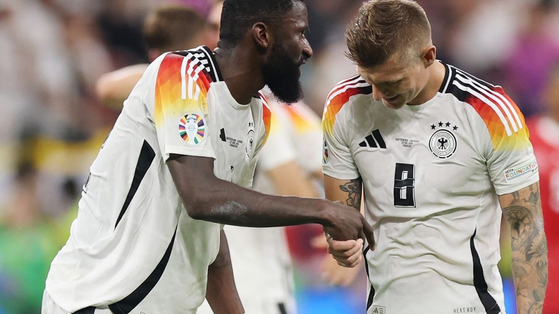 Германия победи датчаните и стигна до четвъртфиналите на Евро