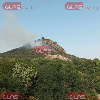 Пушек се стели над Младежкия хълм в Пловдив видя GlasNews Според очевидци