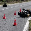 Моторист е с опасност за живота след тежка катастрофа