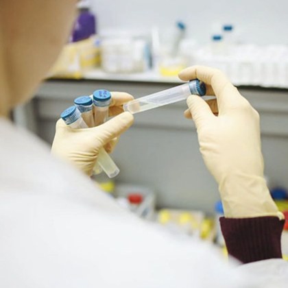 Млад мъж в Израел почина от енцефалит след като се