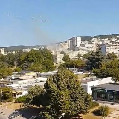 Пожар избухна тази сутрин в Диагностично консултативния център 3 в район