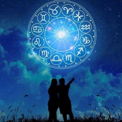 Популярният астролог Анджела Пърл сподели прогнозата си за зодиите за