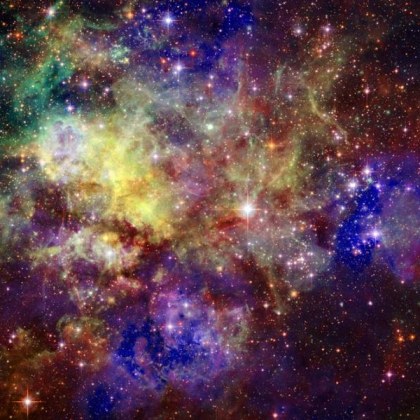 Като астролог имам привилегията да помагам на хората да декодират