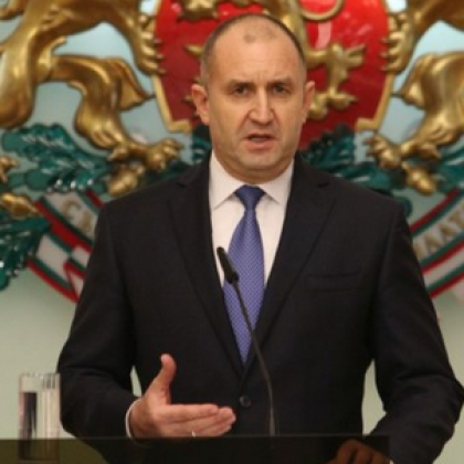 Радев: Изразявам съболезнования на народа на САЩ