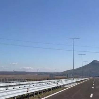 Възстановено е движението по магистралата Промахон Солун което по рано