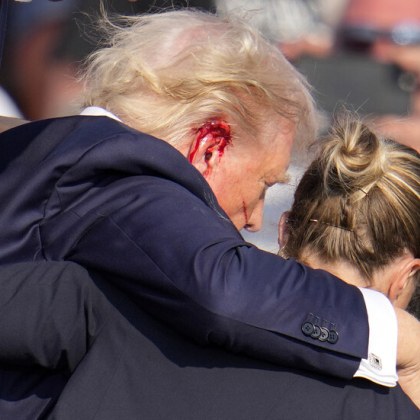 Съдебна експертиза показва че е стреляно с най малко три оръжия