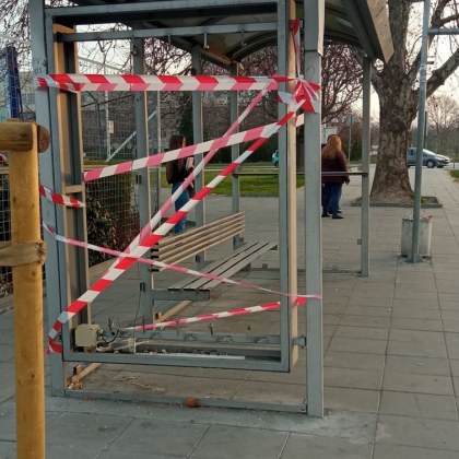 Мъж на 26 години е задържан за вандалска проява На