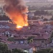 Голям пожар Пловдив, три екипа огнеборци са на място  СНИМКИ
