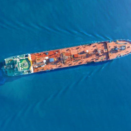 Петролният танкер Престиж Фалкън Prestige Falcon се преобърна близо до