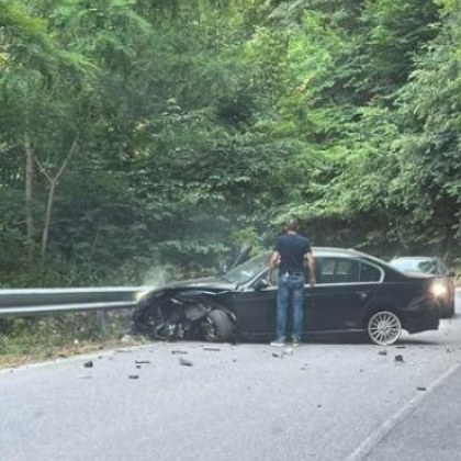 Тежка катастрофа на пътя Самоков – София Кадри разпространени в социалните