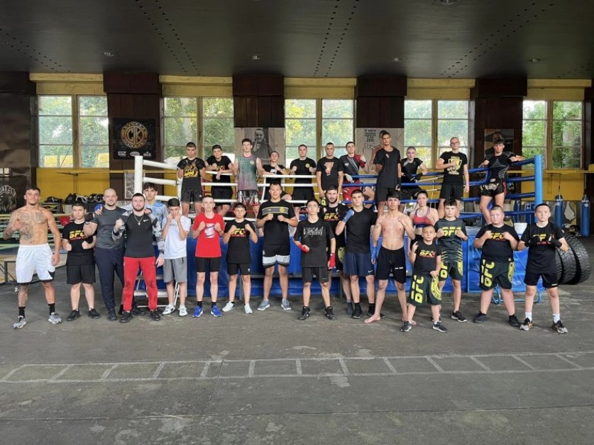 Bultras Fight Club: 200 трениращи може да останат без зала заради лична вендета! Кметът: Няма да го допусна