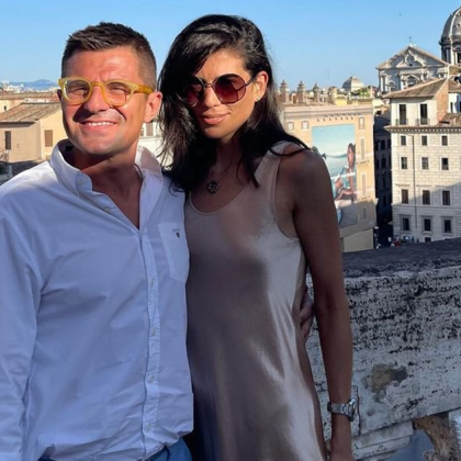 Андрей Арнаудов и Емануела Толева очакват второто си дете Новината съобщи