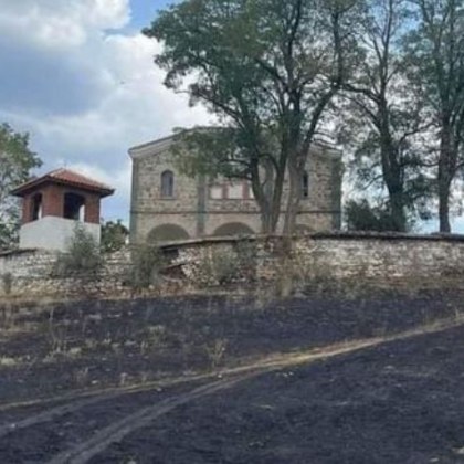 100 годишната православна църква в опожареното ямболско село Воден остана непокътната