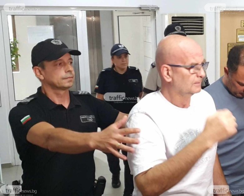 Обвиниха още трима пловдивски лекари за източването на НЗОК