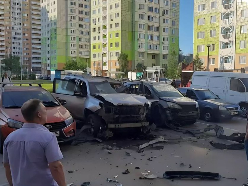 Кола с офицер от военното разузнаване е взривена в Москва ВИДЕО