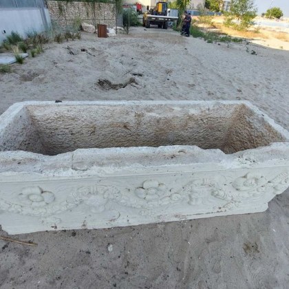 Докато е на почивка във Варна бивш служител на реда