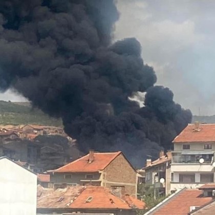 Пожар гори в този момент в Стара Загора Огънят е