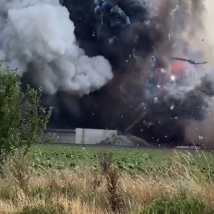 Софийската окръжна прокуратура ръководи разследването за взривовете и пожара край