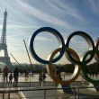 Колко ще струват на Земята Олимпийските игри в Париж: 31 бургера или 83 бутилки вино на човек