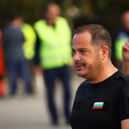 Пожарът на българо гръцката граница е навлязъл на българската територия точно