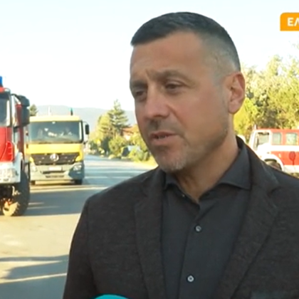 Продължават огледите на къщите пострадали от взривовете на складове за