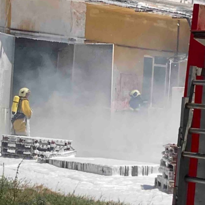 Трима са пострадалите след взрива в завода за целулоза край