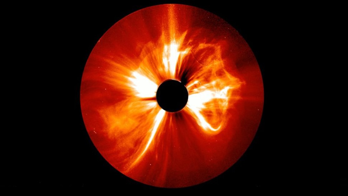 Космическият кораб Solar Orbiter, използвайки своите инструменти, регистрира появата от