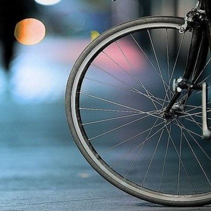 Кражба от блок в Пловдив, дама предупреди СНИМКА