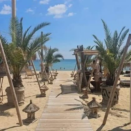 Плаж предлага "зона без деца": Хората спорят - креативност или дискриминация?