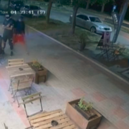 Пребитата на 29 юли в Перник пред заведение жена се