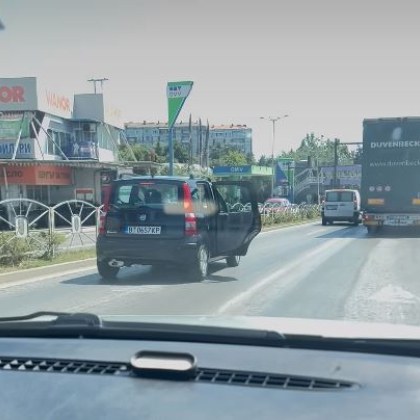 Шофьор на лек автомобил изуми търновци Човекът се е движил