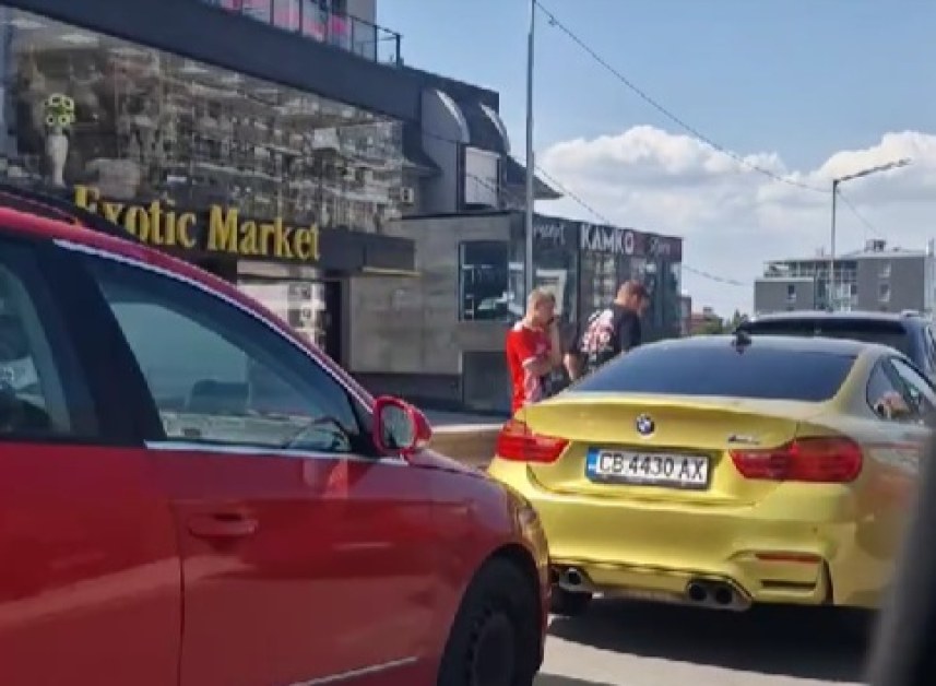БМВ, Волво и Фолксваген се блъснаха в столицата