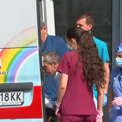 Тежко но стабилно остава състоянието на 9 годишното дете което беше