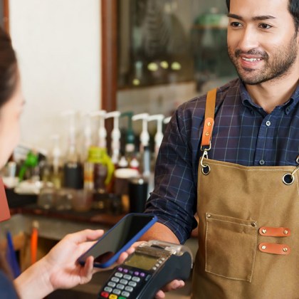 Fibank Първа инвестиционна банка предлага на своите Fibank ПОС и