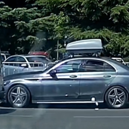 Грозно действие от страна на пътник в лек автомобил в