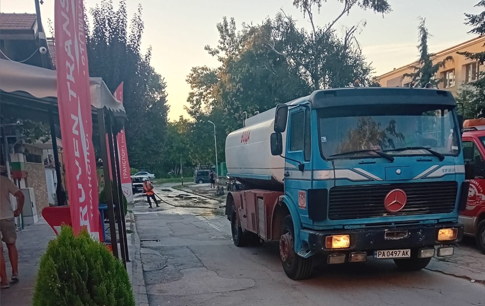 Чудо! Жител на Пазарджик зърна почистващ камион