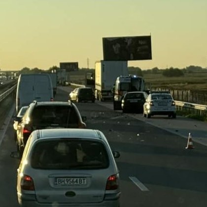 Катастрофа стана рано тази сутрин на магистрала Тракия Няколко превозни