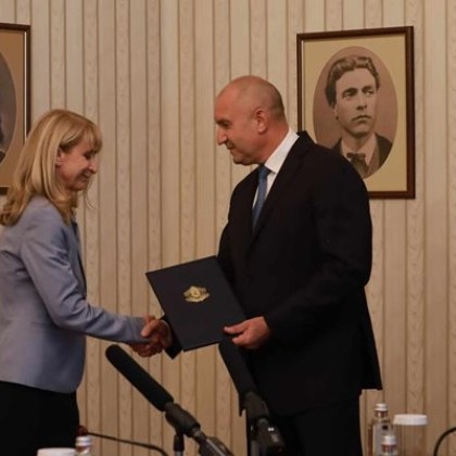 Президентът Румен Радев обяви дата за предсрочни избори Те ще