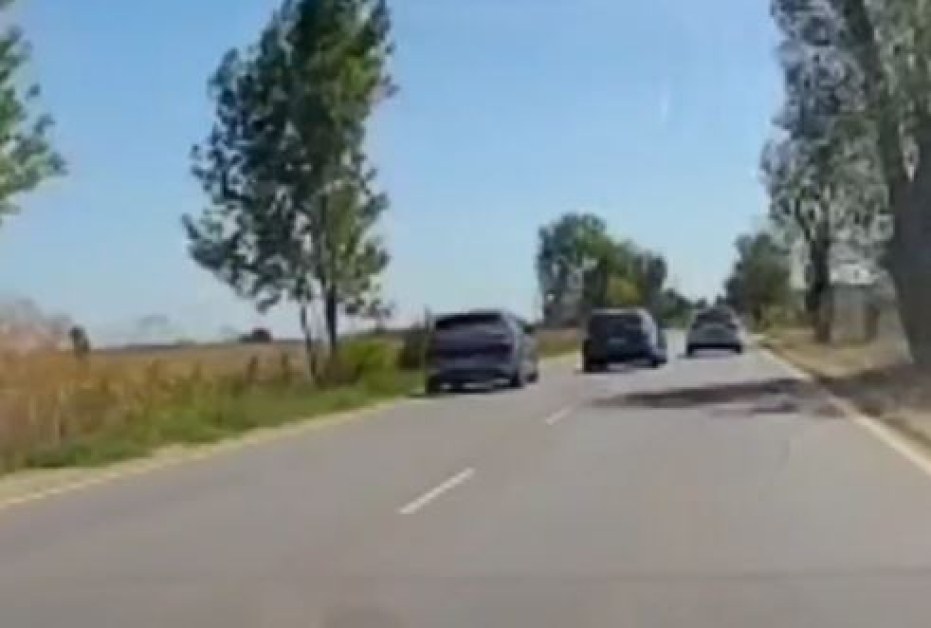 ВИДЕО показа защо винаги да внимавате при изпреварване