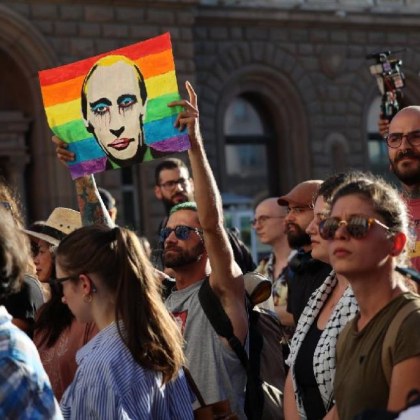 Общо 7038 подписа от граждани и 76 неправителствени организации бяха