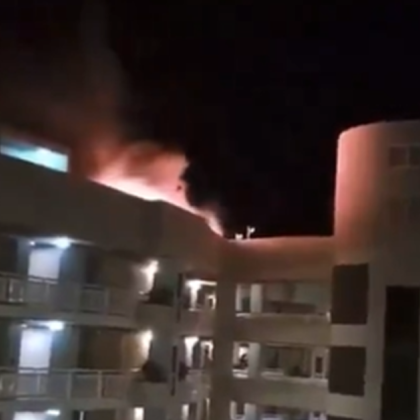 Хеликоптер падна върху покрива на хотел в Австралия ВИДЕО