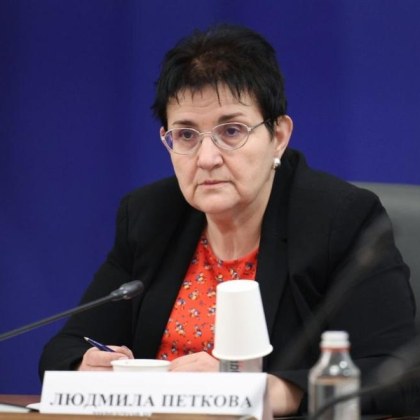 Финансовият министър Людмила Петкова ще остане на поста и в