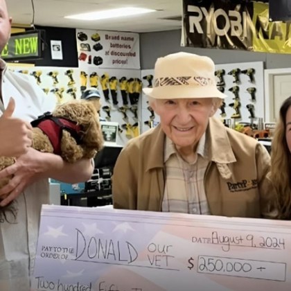 Наскоро стана вирусно видео на 90 годишен ветеран на име Доналд