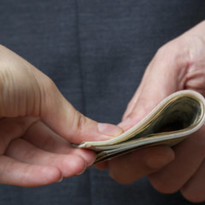 Украински прокурори съобщиха че органите на реда са задържали един