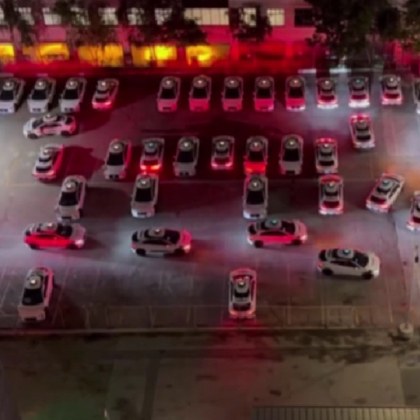 Жител на Сан Франциско Калифорния САЩ засне момента в който