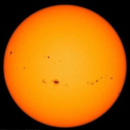 Предварителните данни на учени от Центъра за прогнозиране на космическото